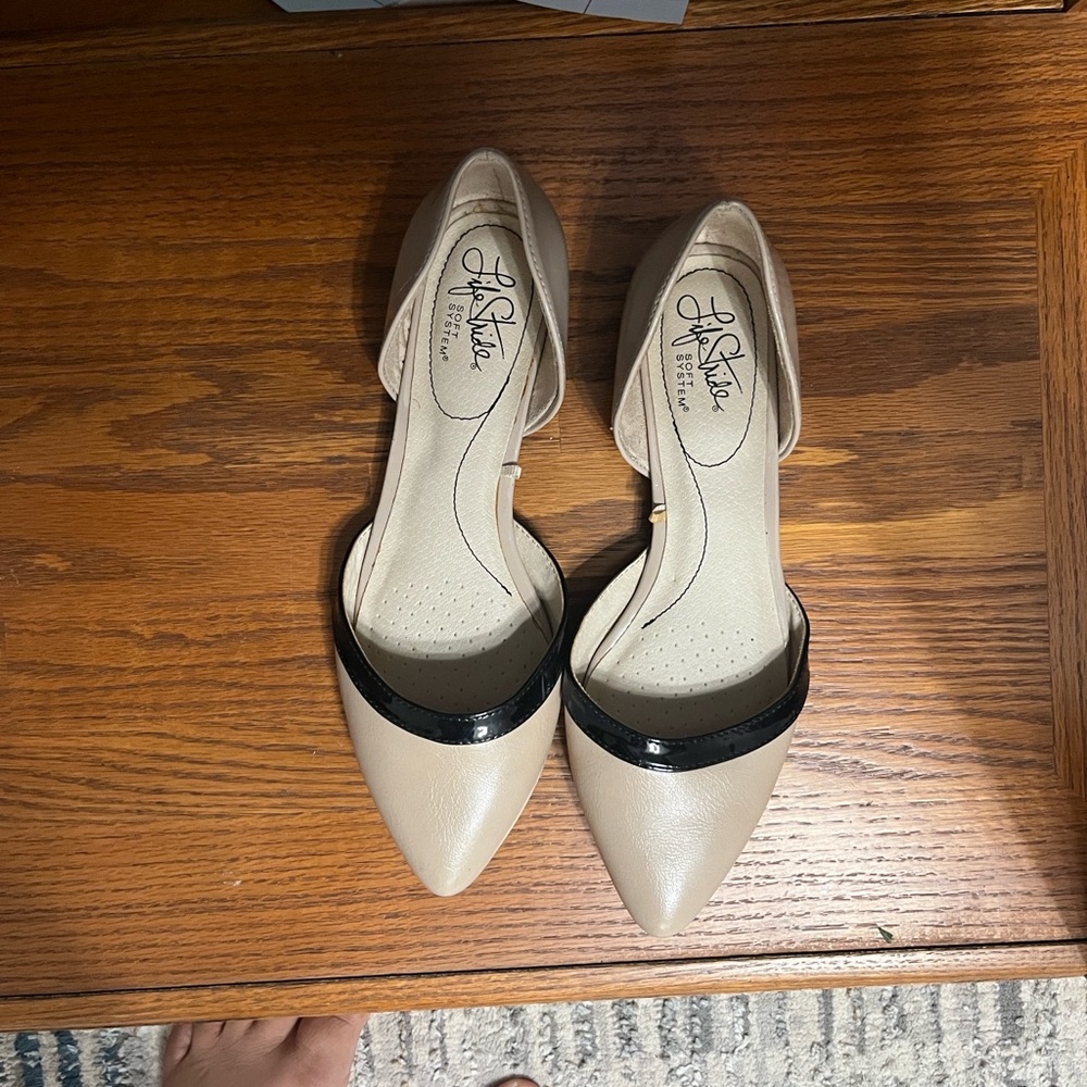 Quintessa Beige Shoes